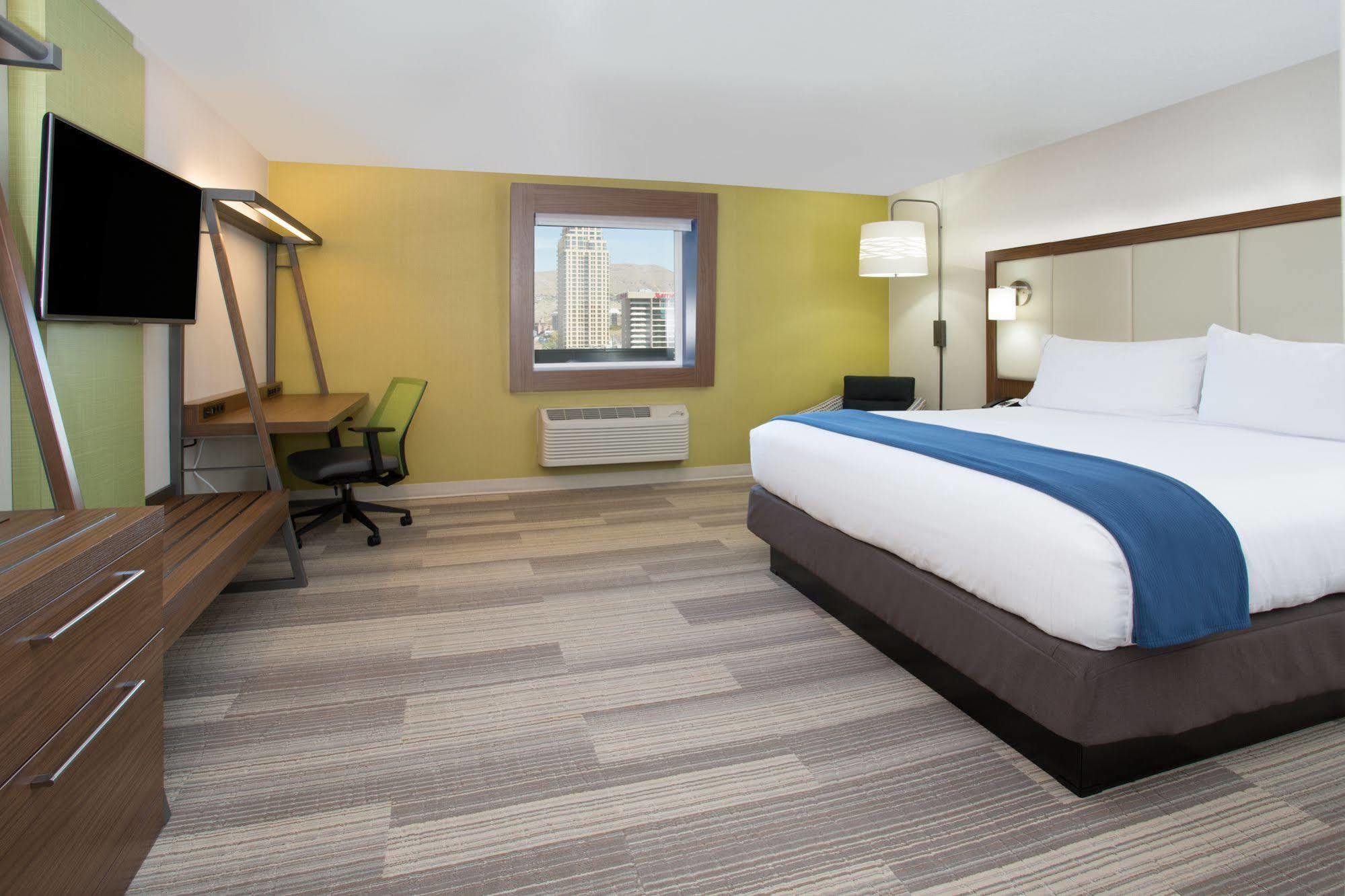 Holiday Inn Express & Suites - Cincinnati Ne - Red Bank Road By Ihg Exterior photo